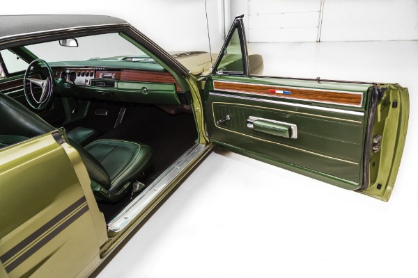 For Sale Used 1970 Plymouth GTX Real GTX 440  Air Grabber Hood | American Dream Machines Des Moines IA 50309