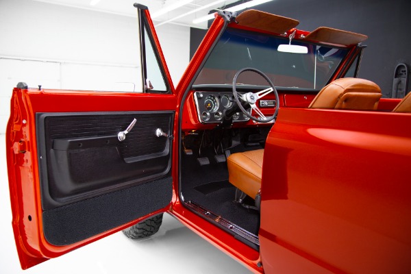 For Sale Used 1972 Chevrolet Blazer 4x4  4-Speed 350 PS PB | American Dream Machines Des Moines IA 50309