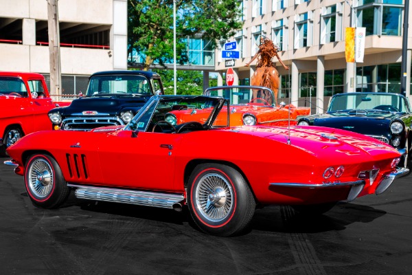 For Sale Used 1966 Chevrolet Corvette Big Block 4-Speed, AC | American Dream Machines Des Moines IA 50309