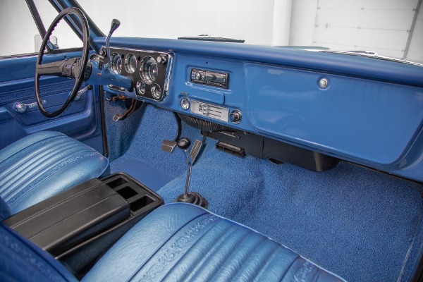 For Sale Used 1972 Chevrolet Blazer 4X4 K5 350 Auto, PS PB | American Dream Machines Des Moines IA 50309