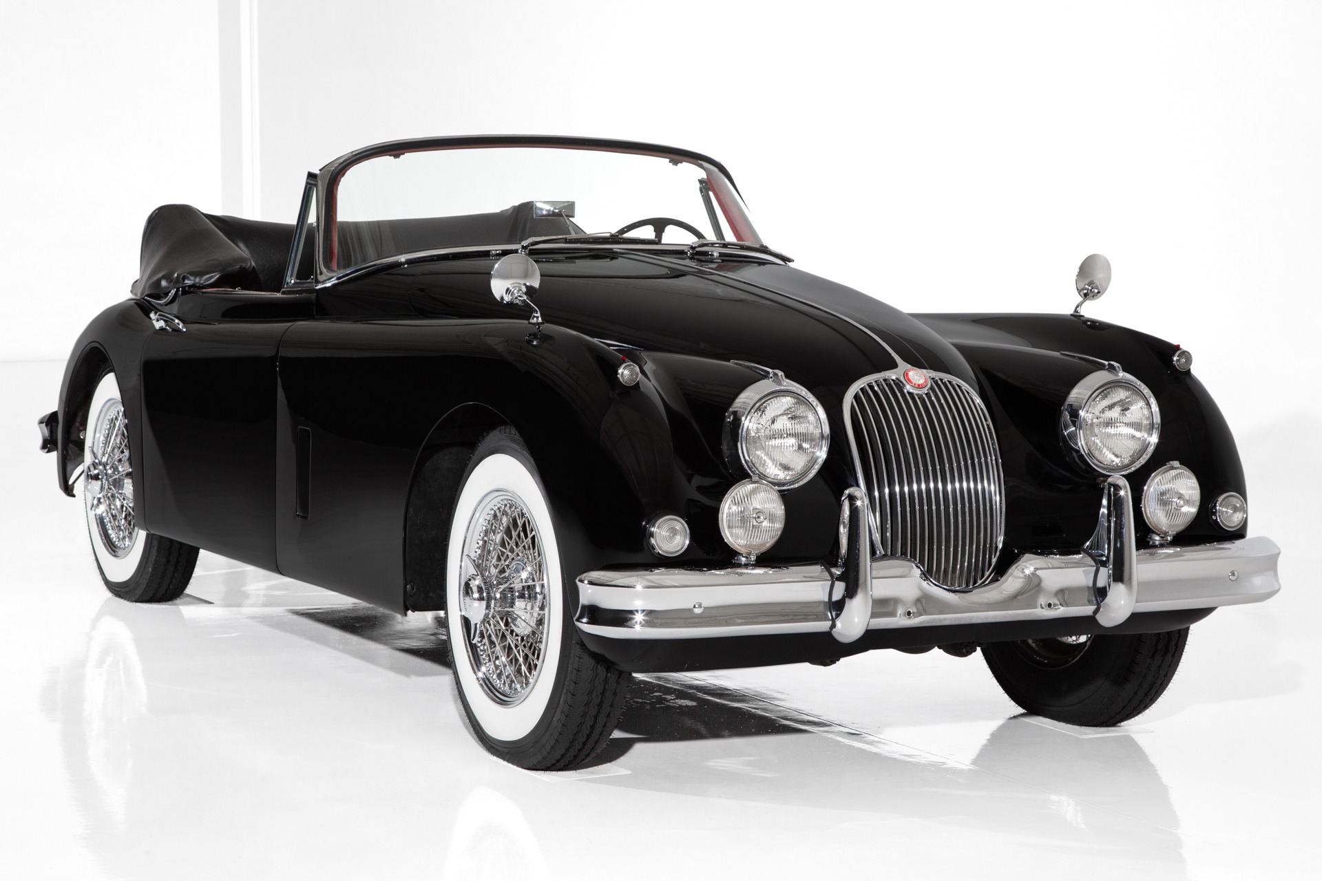 For Sale Used 1959 Jaguar XK150 Rare Black & Red Drop Head Coupe | American Dream Machines Des Moines IA 50309