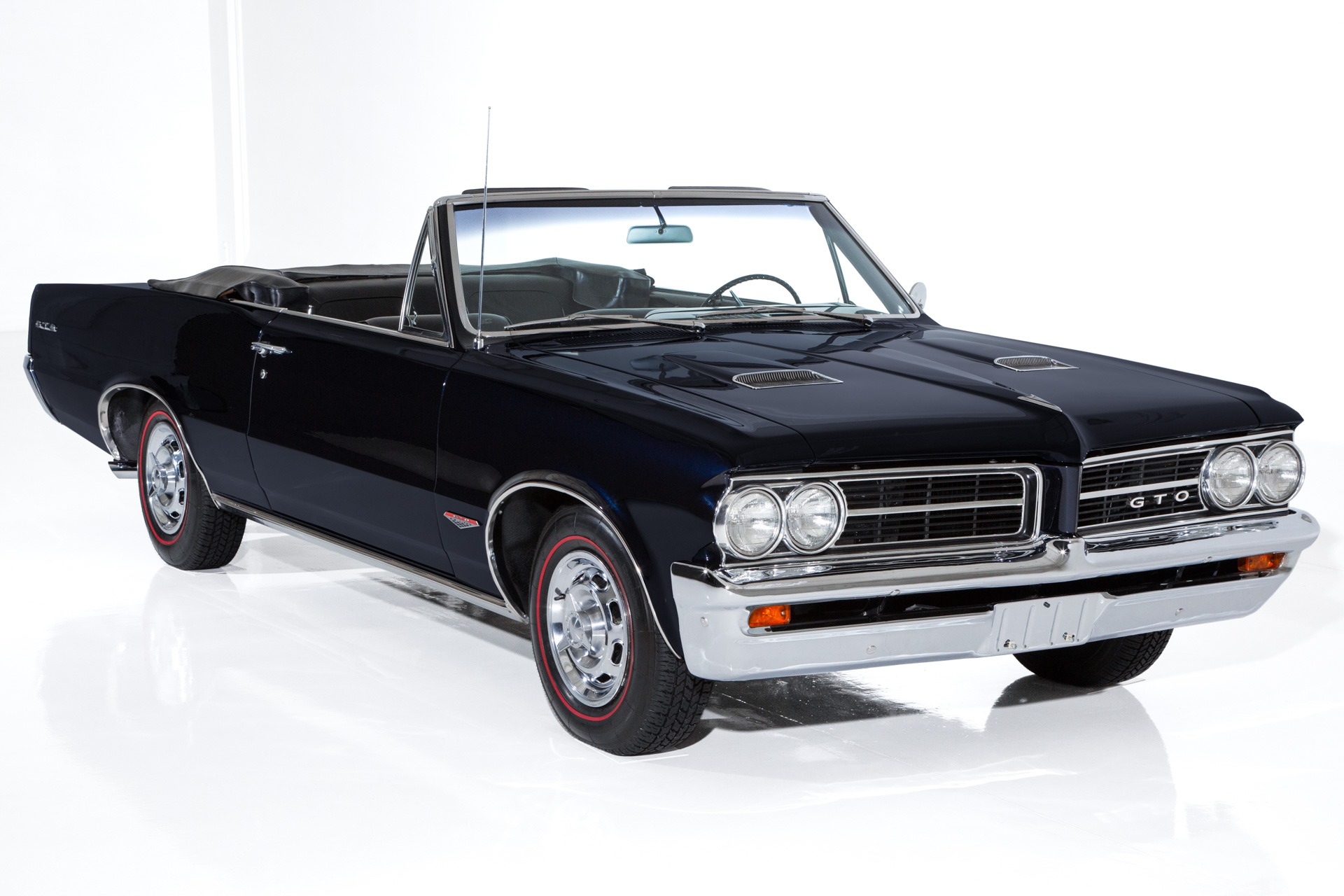 For Sale Used 1964 Pontiac GTO 389 Auto PHS Documents | American Dream Machines Des Moines IA 50309