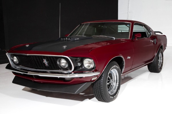For Sale Used 1969 Ford Mustang Fastback 428/500hp 4-Speed AC PB | American Dream Machines Des Moines IA 50309