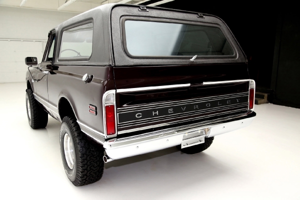 For Sale Used 1972 Chevrolet K5 Blazer Black Cherry, 4x4 Houndstooth | American Dream Machines Des Moines IA 50309