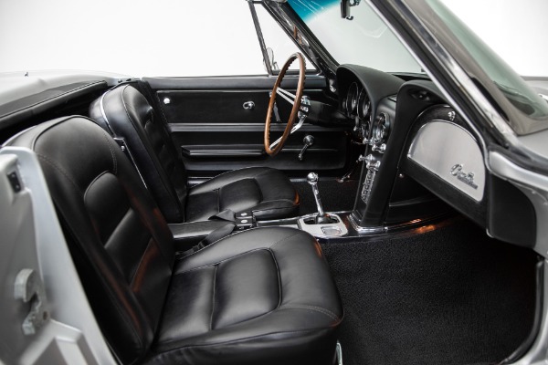 For Sale Used 1965 Chevrolet Corvette 396/425hp, Frame-Off | American Dream Machines Des Moines IA 50309