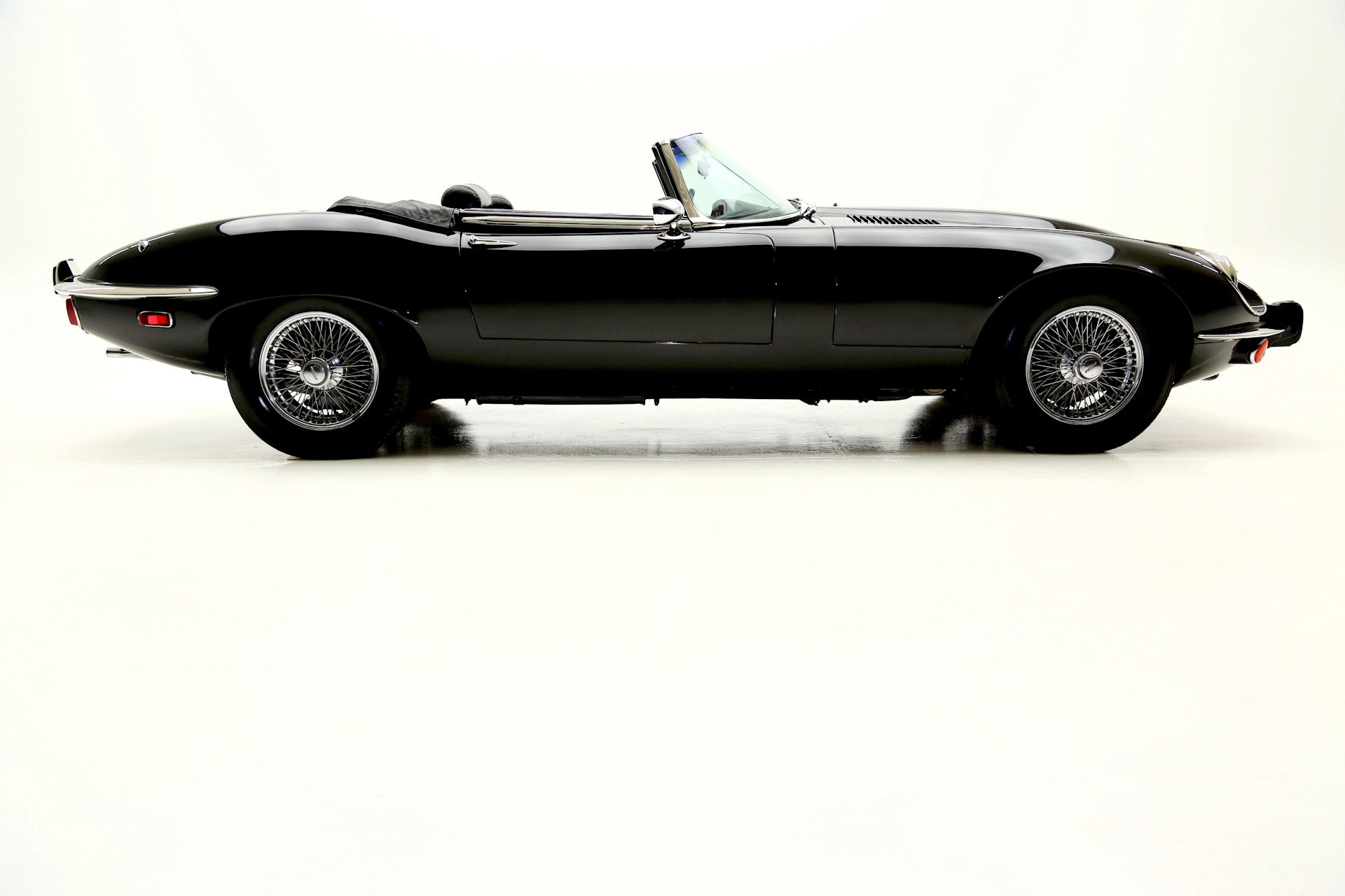 For Sale Used 1973 Jaguar XKE Convertible Triple Black | American Dream Machines Des Moines IA 50309