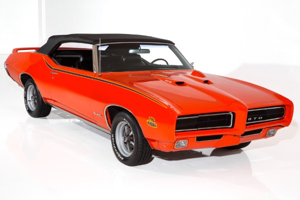 For Sale Used 1969 Pontiac GTO Hidden Headlights 4-speed PHS | American Dream Machines Des Moines IA 50309