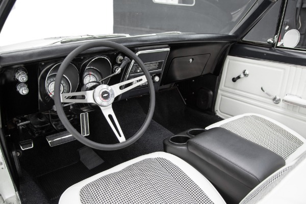 For Sale Used 1967 Chevrolet Camaro Show Car Houndstooth PS PB | American Dream Machines Des Moines IA 50309