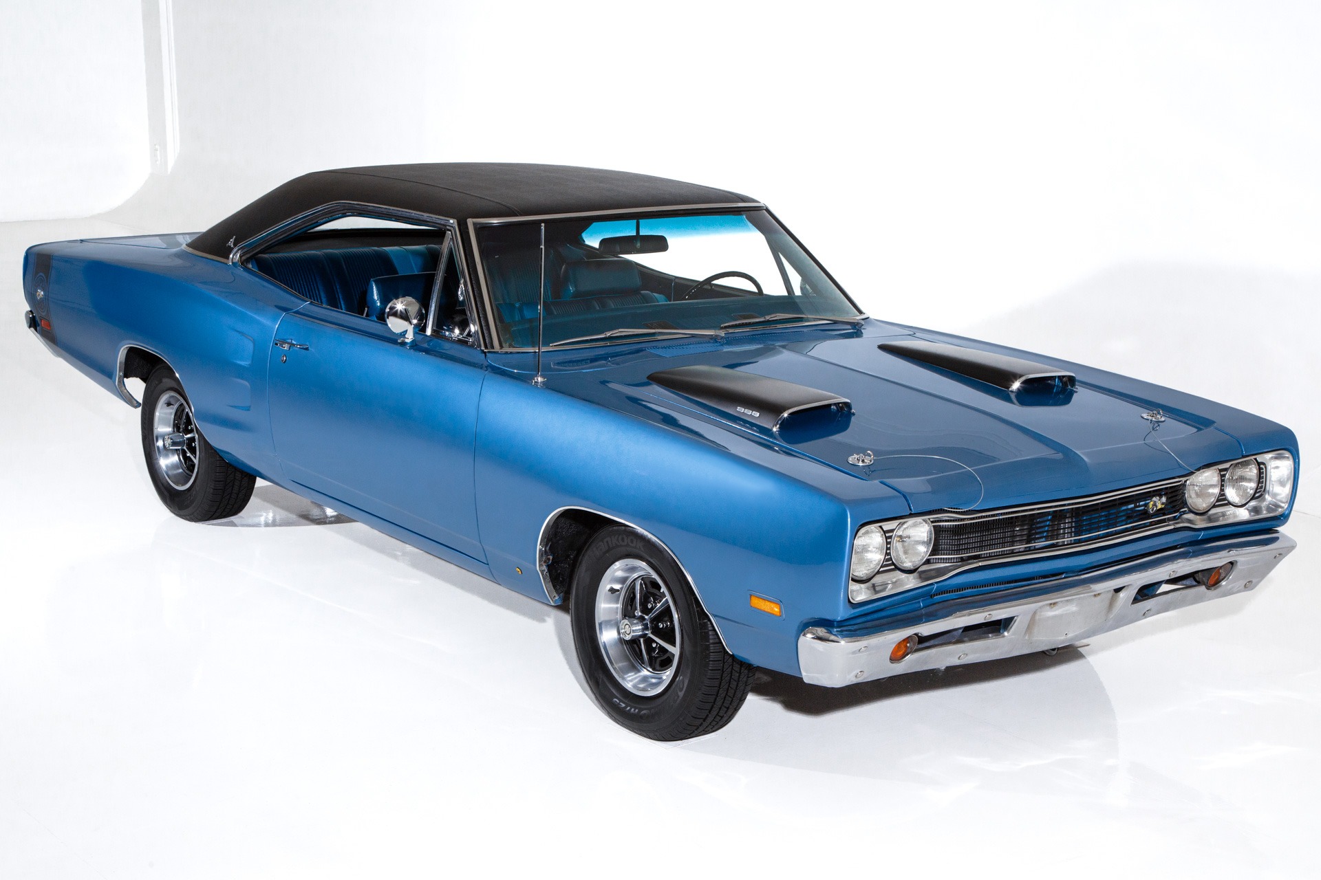 For Sale Used 1969 Dodge Super Bee Blue/Black, 383, 727 Automatic | American Dream Machines Des Moines IA 50309