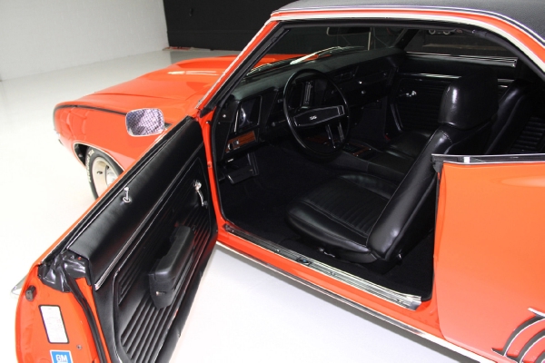 For Sale Used 1969 Chevrolet Camaro coupe, Hugger Orange, SS options | American Dream Machines Des Moines IA 50309