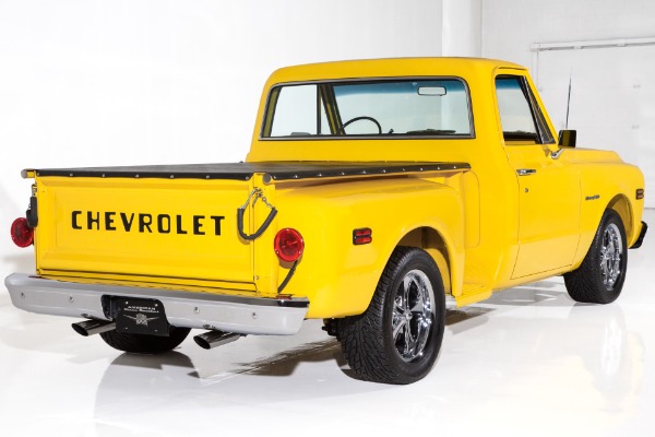 For Sale Used 1972 Chevrolet Pickup C10 Stepside Show Truck 350ci | American Dream Machines Des Moines IA 50309