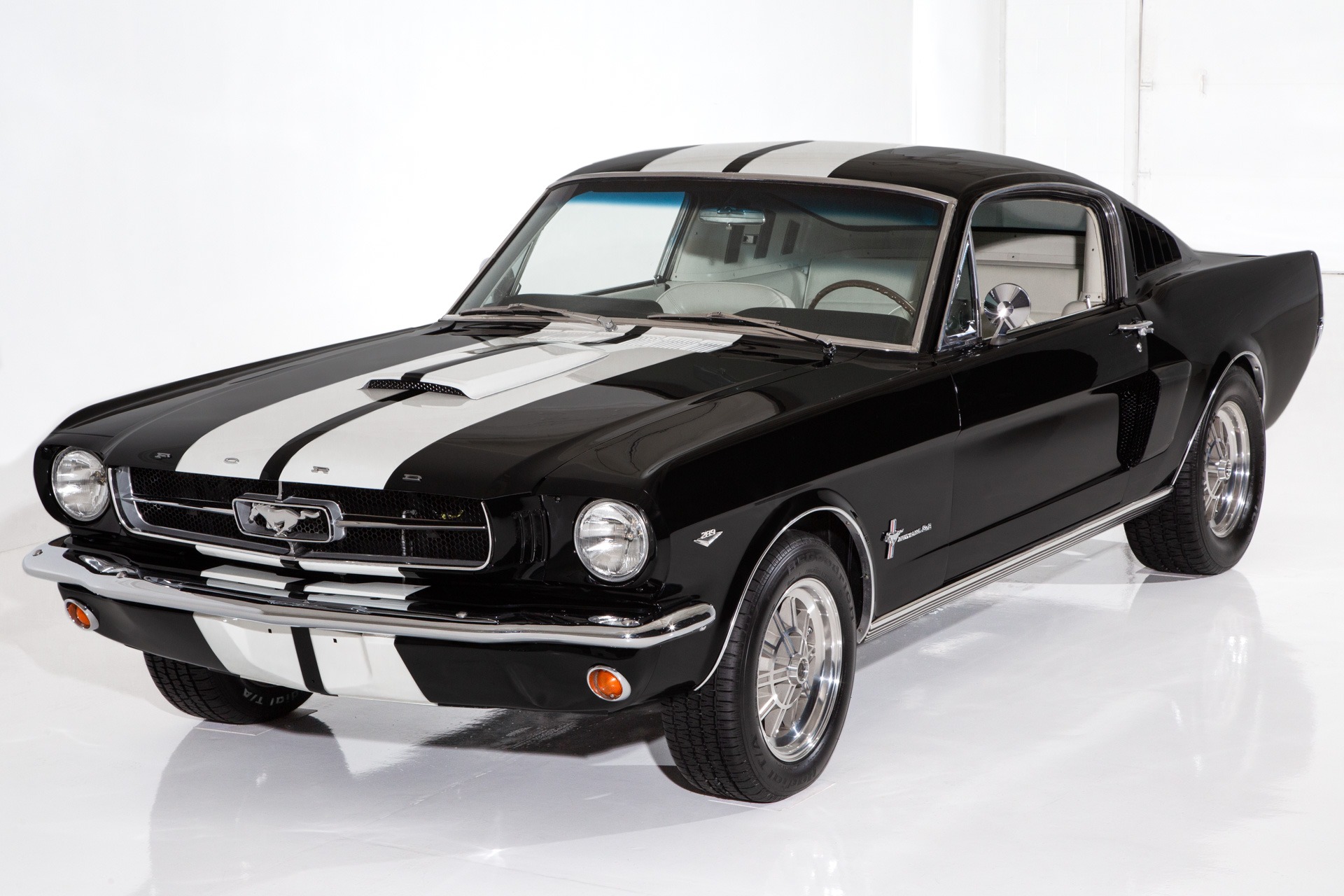 Used 1965 Ford Mustang Black & White 4-Spd PS PW Disc AC | St. Petersburg, FL