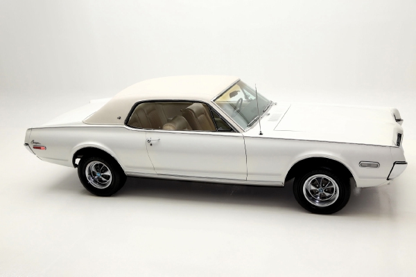 For Sale Used 1968 Mercury Cougar XR7 302 4-BBL PS PDB AIR | American Dream Machines Des Moines IA 50309