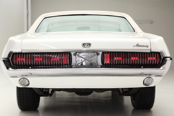 For Sale Used 1968 Mercury Cougar XR7 302 4-BBL PS PDB AIR | American Dream Machines Des Moines IA 50309