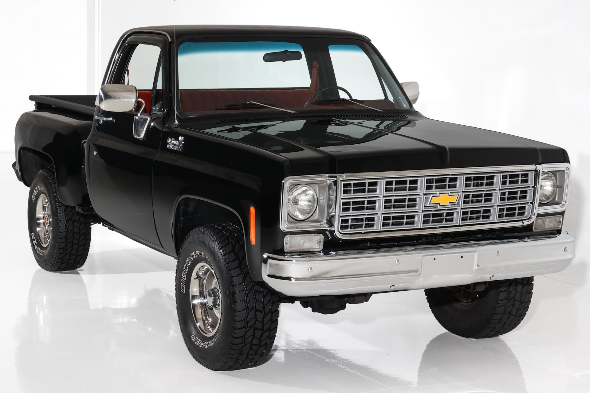 1977 Chevrolet Pickup K10 4X4 Stepside Pickup 350ci