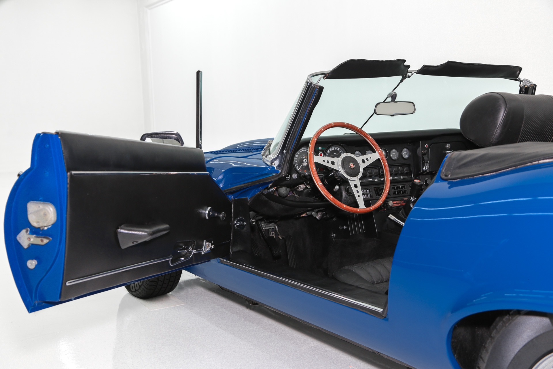 Used 1973 Jaguar E-Type 23k Miles, V12 Twin Turbo 4- Speed | St. Petersburg, FL
