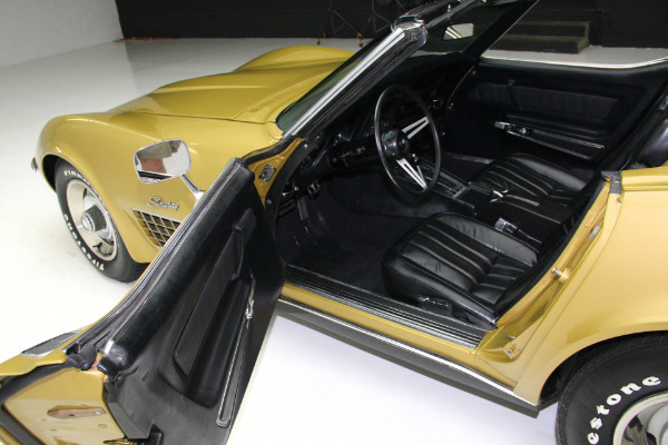 For Sale Used 1971 Chevrolet Corvette convertible gold black int, 350 auto | American Dream Machines Des Moines IA 50309