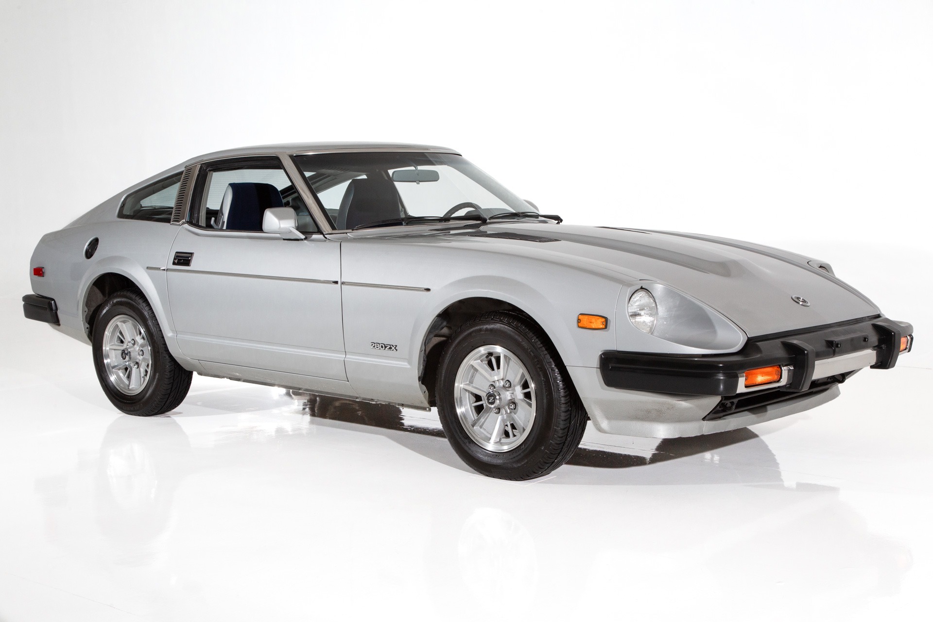 For Sale Used 1981 Datsun 280ZX Silver/Blue 5 Speed  Low Miles 31k | American Dream Machines Des Moines IA 50309