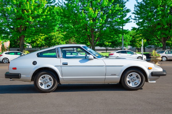 For Sale Used 1981 Datsun 280ZX Silver/Blue 5 Speed  Low Miles 31k | American Dream Machines Des Moines IA 50309