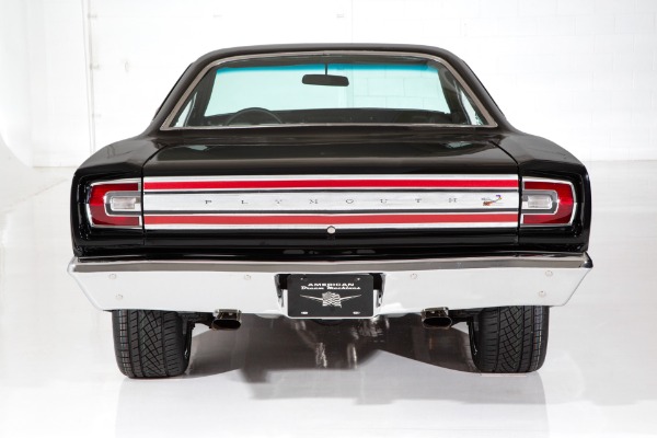 For Sale Used 1968 Plymouth Roadrunner 440, 6-Pac, 727 PS, PDB | American Dream Machines Des Moines IA 50309