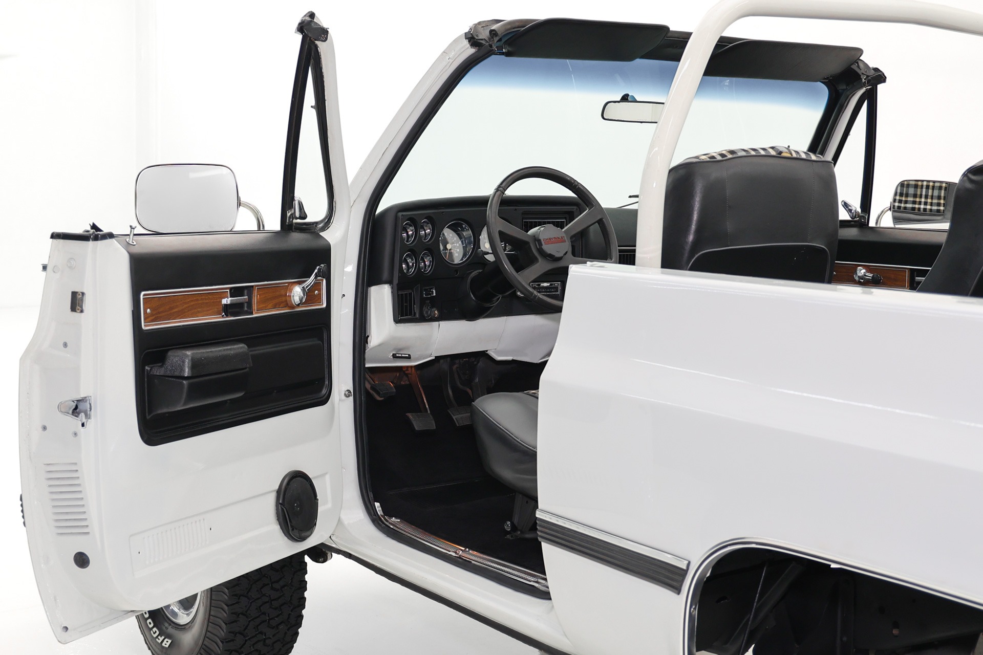 Used 1975 Chevrolet Blazer 4x4 350 4-Speed, PS PB AC | St. Petersburg, FL