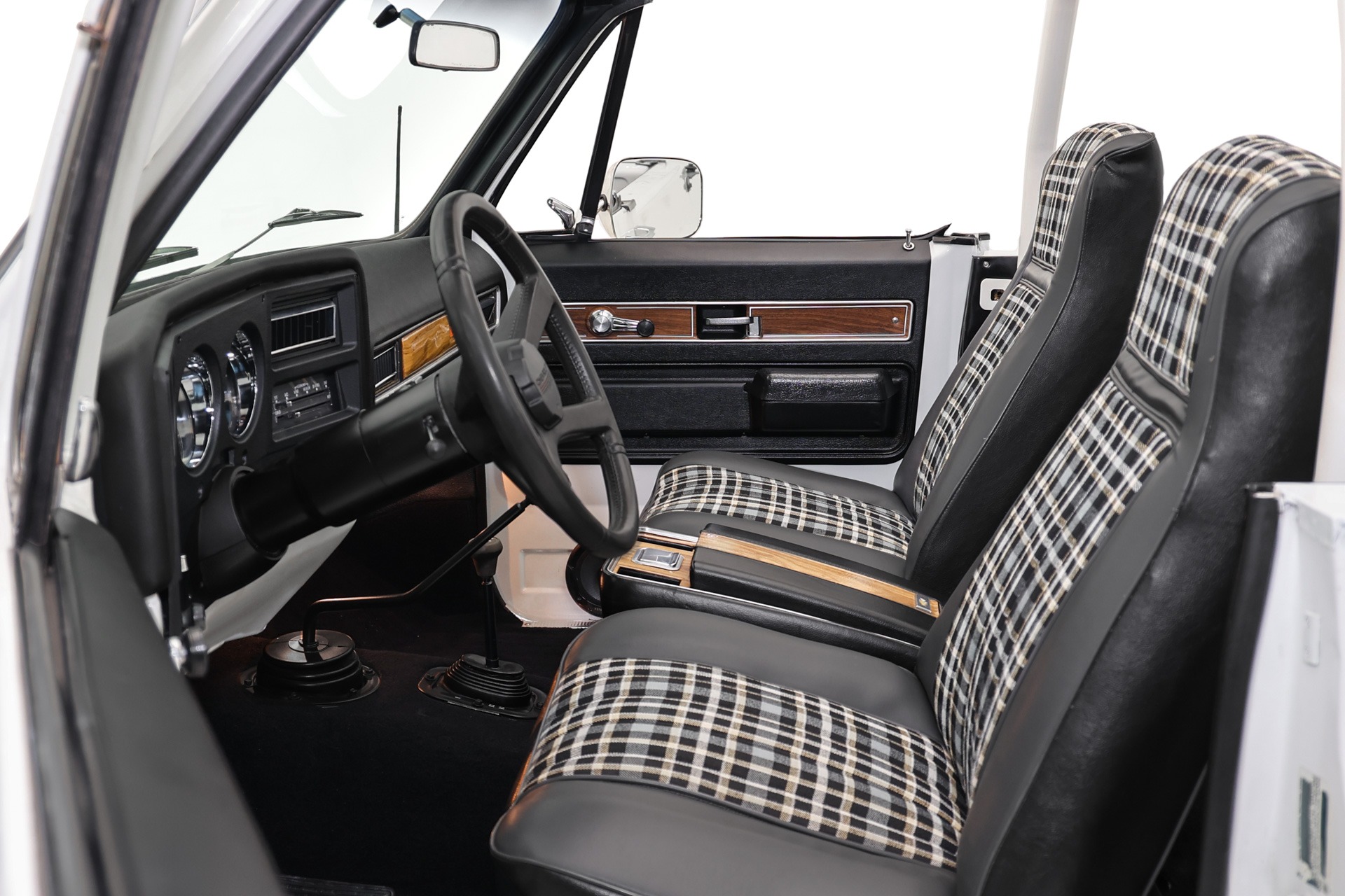 Used 1975 Chevrolet Blazer 4x4 350 4-Speed, PS PB AC | St. Petersburg, FL