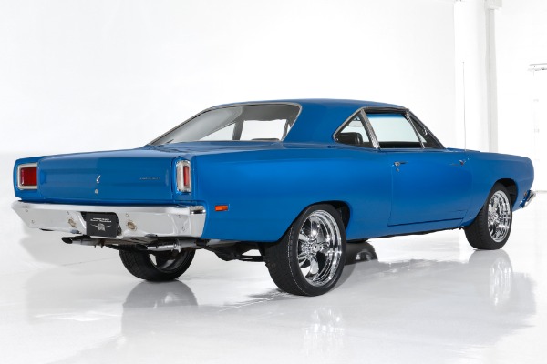 For Sale Used 1969 Plymouth Roadrunner B5 Blue 383, Hemi 4-Speed | American Dream Machines Des Moines IA 50309