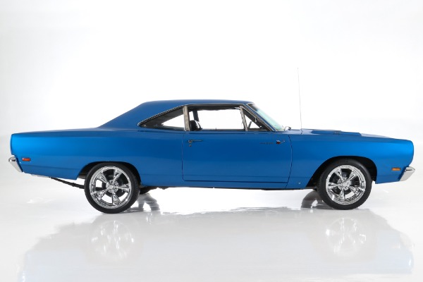 For Sale Used 1969 Plymouth Roadrunner B5 Blue, Black Bench Seat Interior, 383, Hemi 4-Speed, Big Chrome | American Dream Machines Des Moines IA 50309