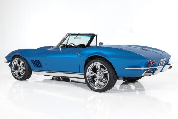 For Sale Used 1967 Chevrolet Corvette Wide Body 4-Speed Chrome | American Dream Machines Des Moines IA 50309