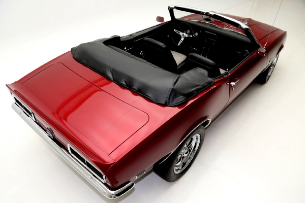 For Sale Used 1968 Chevrolet Camaro convertible convertible and  houndstooth | American Dream Machines Des Moines IA 50309