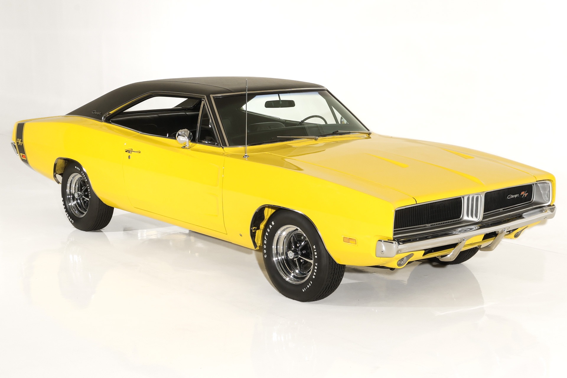 For Sale Used 1969 Dodge Charger RT 440/375 Rotisserie Restored | American Dream Machines Des Moines IA 50309