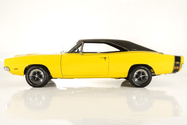 For Sale Used 1969 Dodge Charger RT 440/375 Rotisserie Restored | American Dream Machines Des Moines IA 50309