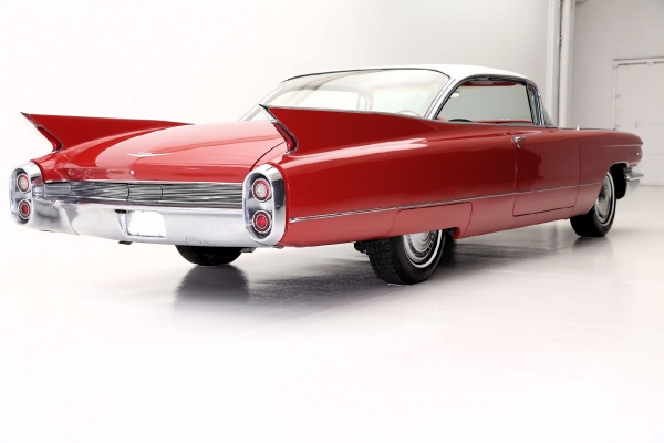 For Sale Used 1960 Cadillac Series 62 New Interior Great fins (WINTER CLEARANCE SALE $34,900) | American Dream Machines Des Moines IA 50309