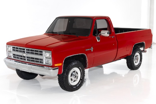 For Sale Used 1986 Chevrolet Pickup K20 4WD, 17235 Miles 350 Auto | American Dream Machines Des Moines IA 50309