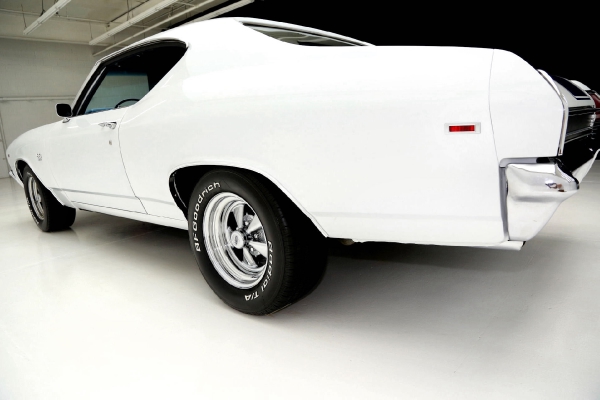 For Sale Used 1969 Chevrolet Chevelle Built 355 SS Stripes Cold A/C | American Dream Machines Des Moines IA 50309