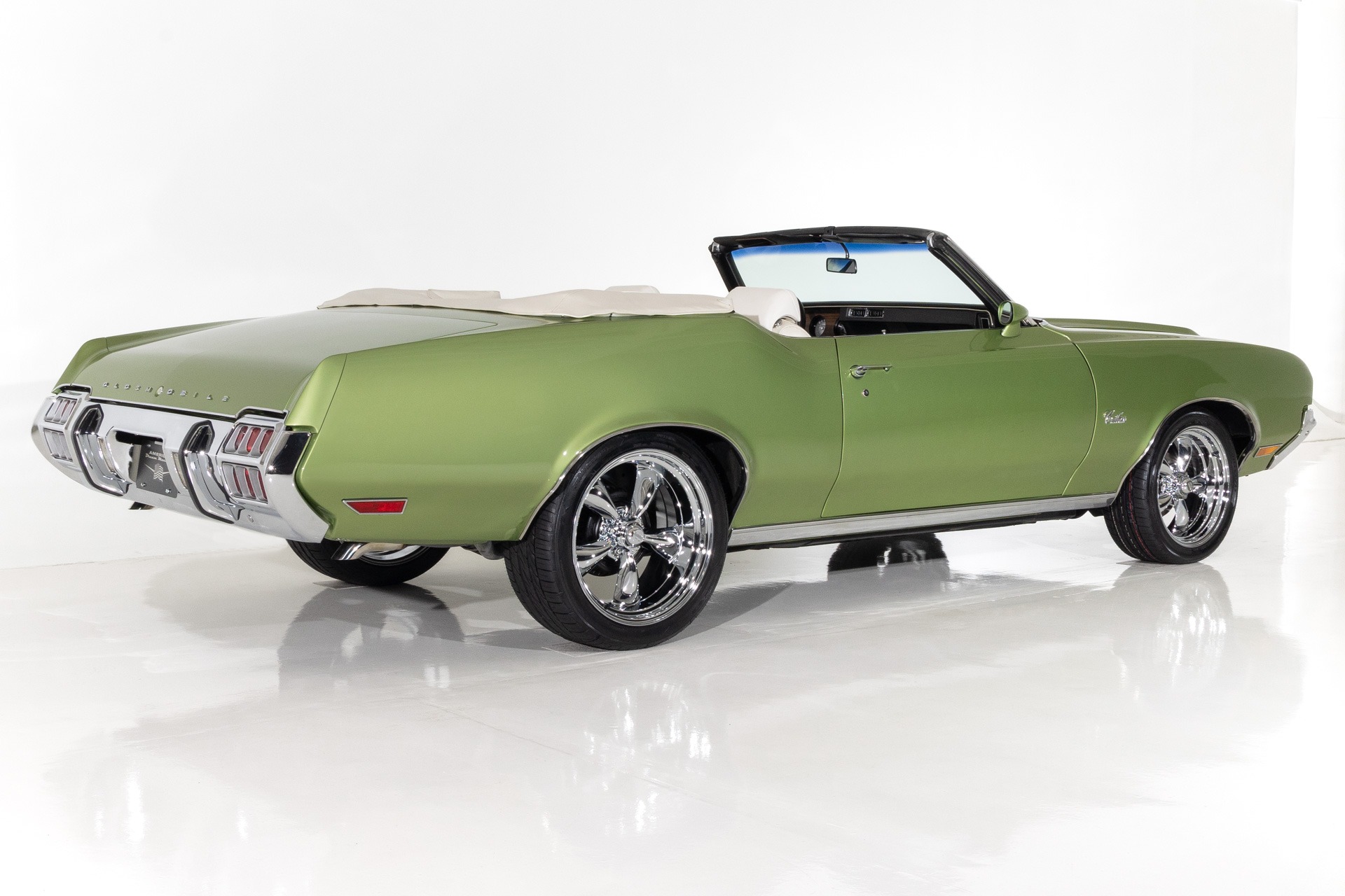 Used 1972 Oldsmobile Cutlass Rare 455 4-Speed AC PS PB | St. Petersburg, FL