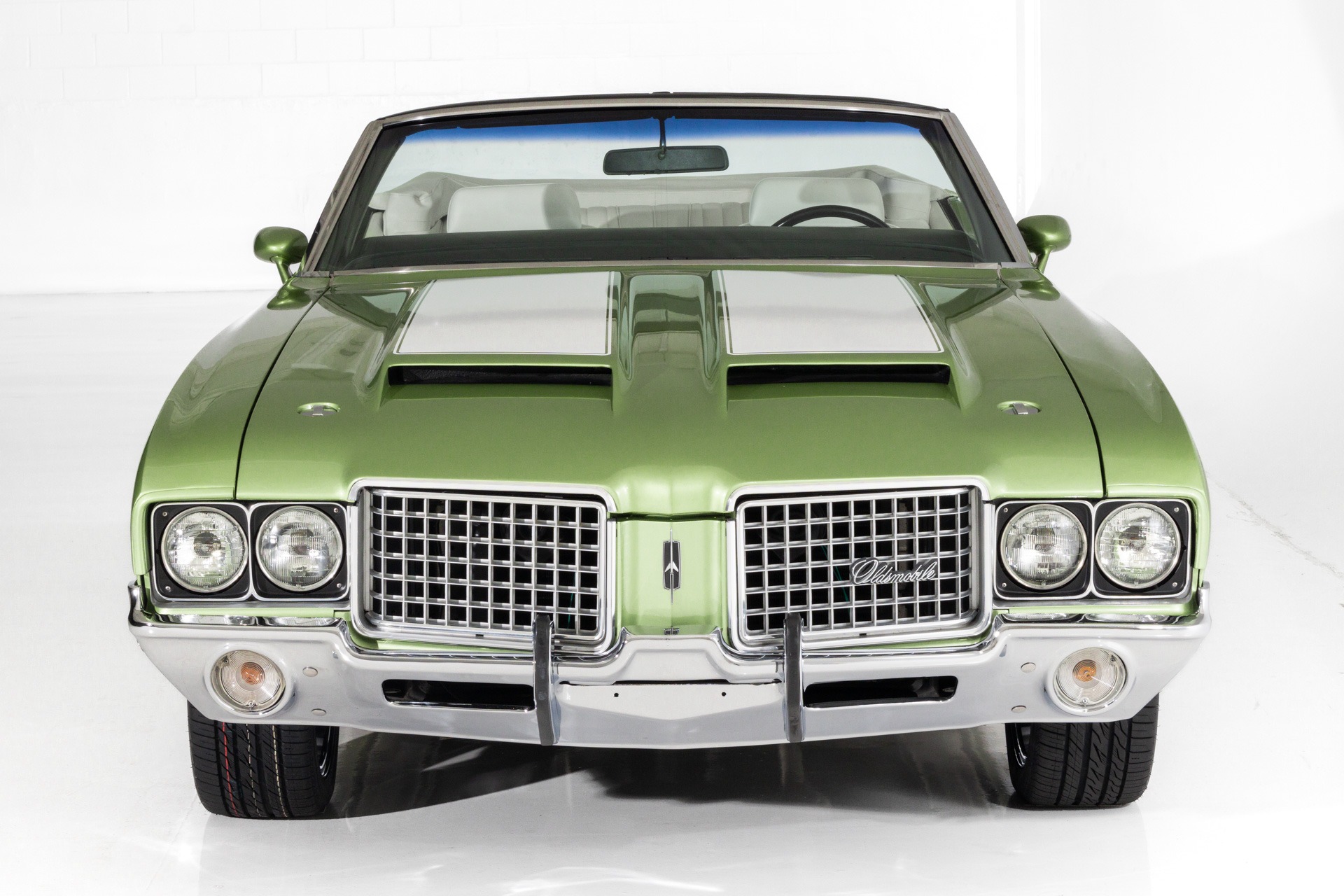 Used 1972 Oldsmobile Cutlass Rare 455 4-Speed AC PS PB | St. Petersburg, FL