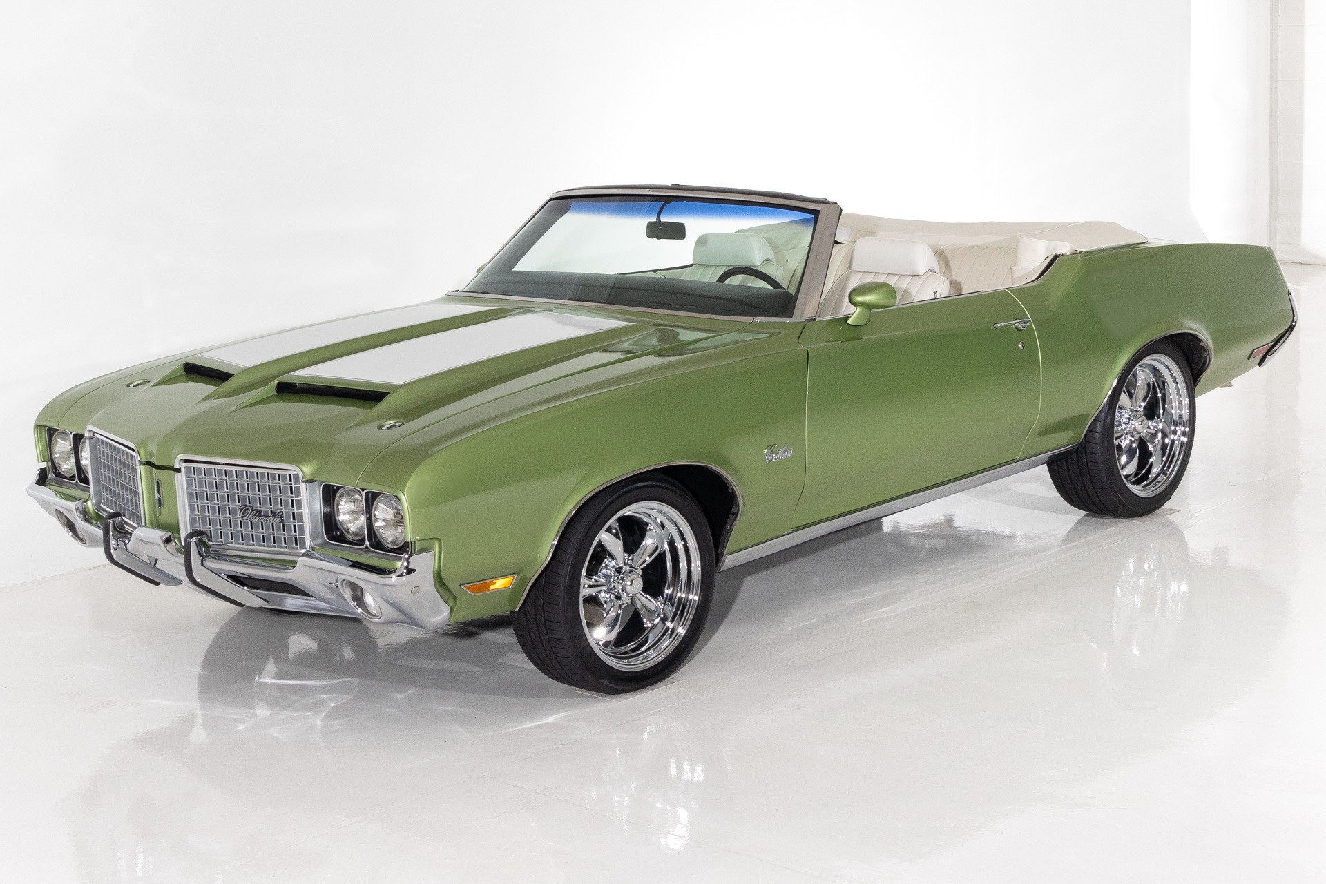 Used 1972 Oldsmobile Cutlass Rare 455 4-Speed AC PS PB | St. Petersburg, FL