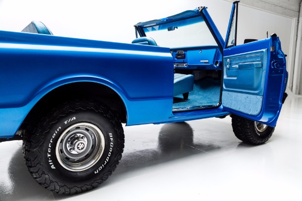 For Sale Used 1972 GMC Jimmy Sapphire Blue Metallic 454 A/C | American Dream Machines Des Moines IA 50309