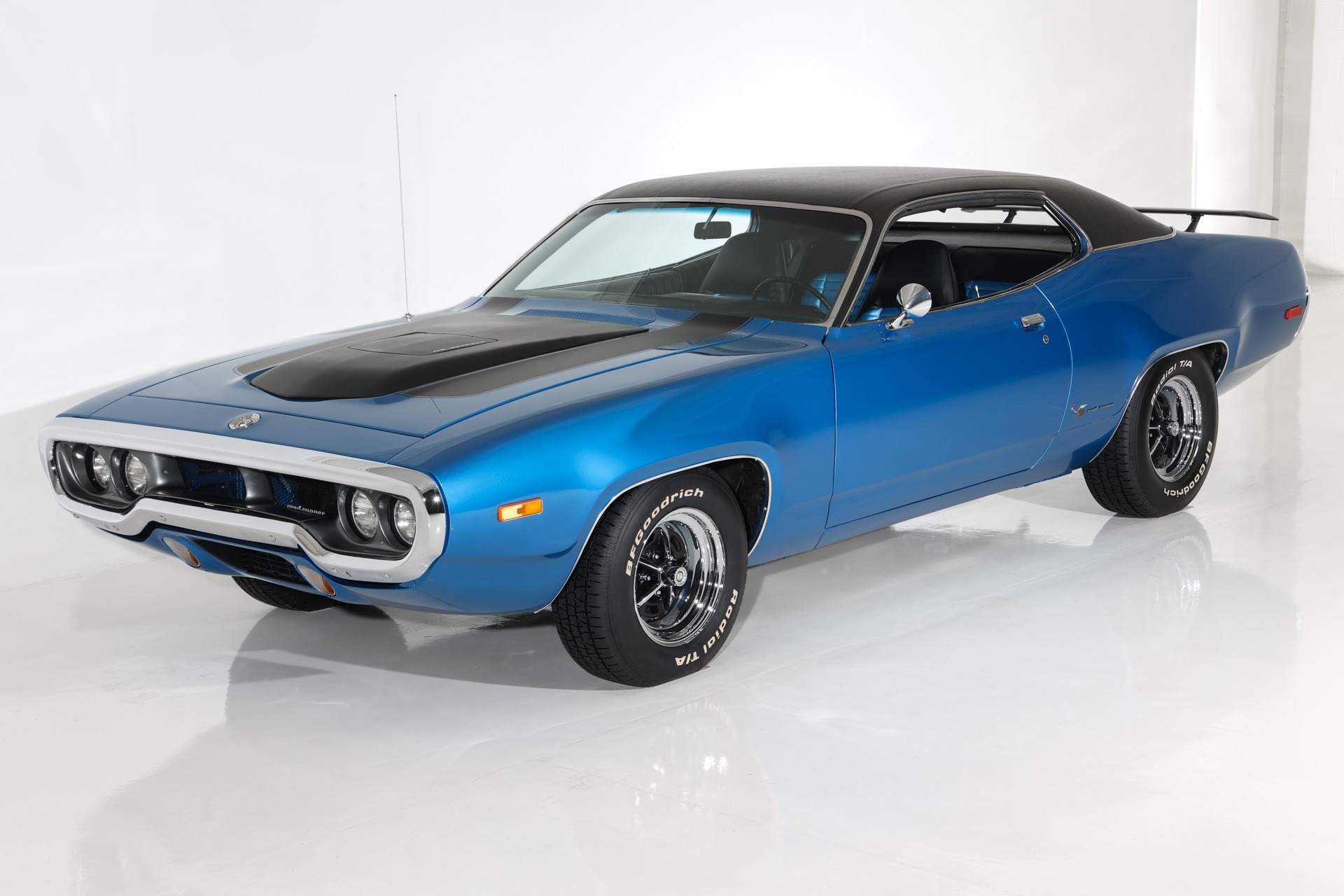 Used 1972 Plymouth Roadrunner 383, 4-Speed Pistol Grip | St. Petersburg, FL