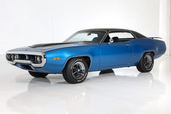 For Sale Used 1972 Plymouth Roadrunner 383, 4-Speed Pistol Grip | American Dream Machines Des Moines IA 50309