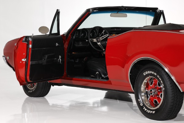 For Sale Used 1968 Oldsmobile Cutlass 350 Rocket, Auto PS PB EFI AC | American Dream Machines Des Moines IA 50309