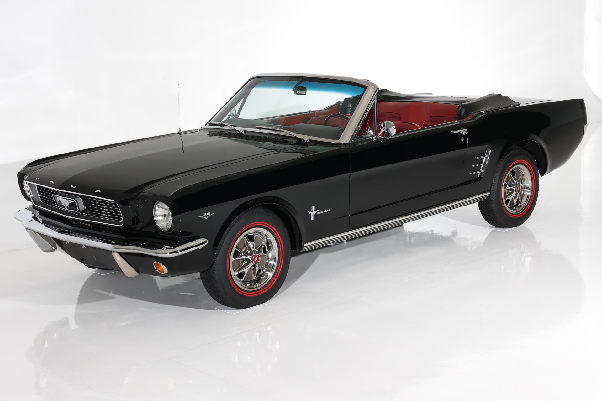 1966 Ford Mustang 