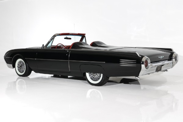 For Sale Used 1961 Ford Thunderbird Loaded 390 Auto PS PB PW AC | American Dream Machines Des Moines IA 50309