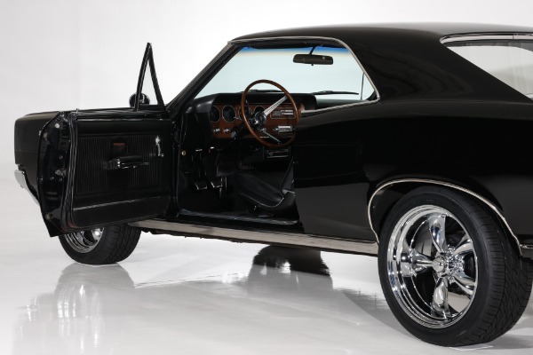 For Sale Used 1966 Pontiac GTO 389 Tri-Power 4-Speed PS PB | American Dream Machines Des Moines IA 50309