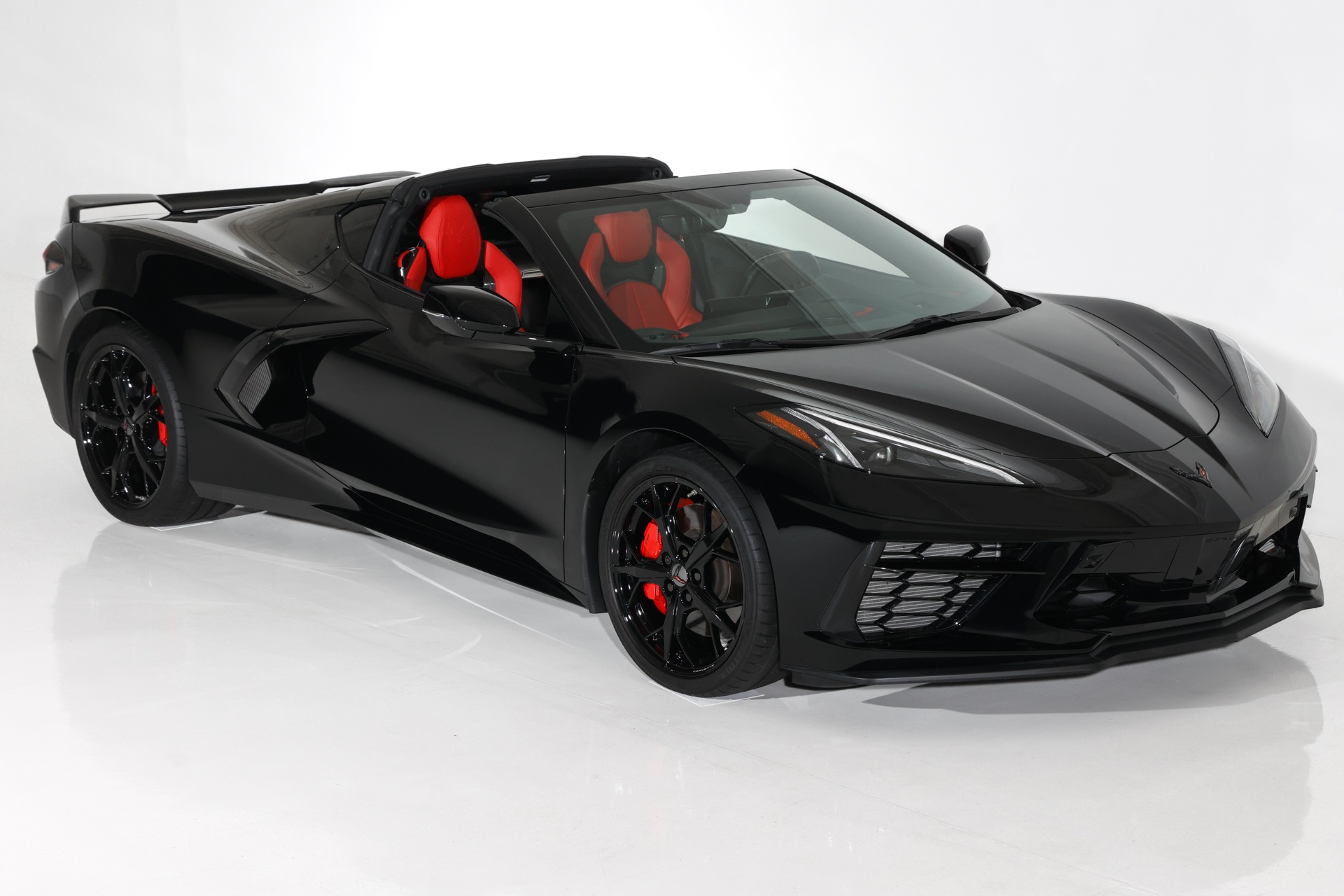 For Sale Used 2022 Chevrolet Corvette Black, Adrenaline Red Z51 | American Dream Machines Des Moines IA 50309