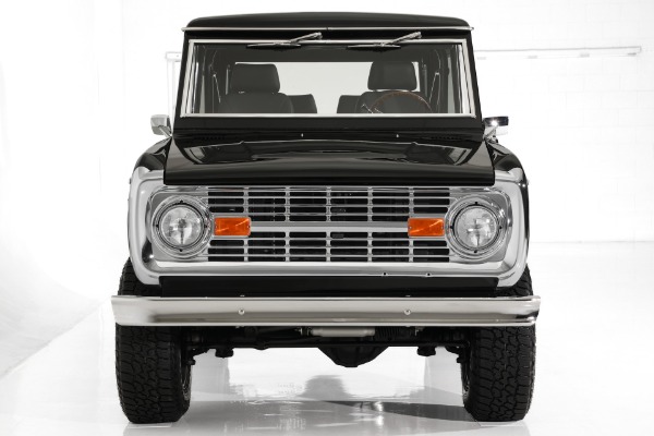 For Sale Used 1973 Ford Bronco Black 4x4 Show Truck 302 PS PB AC | American Dream Machines Des Moines IA 50309