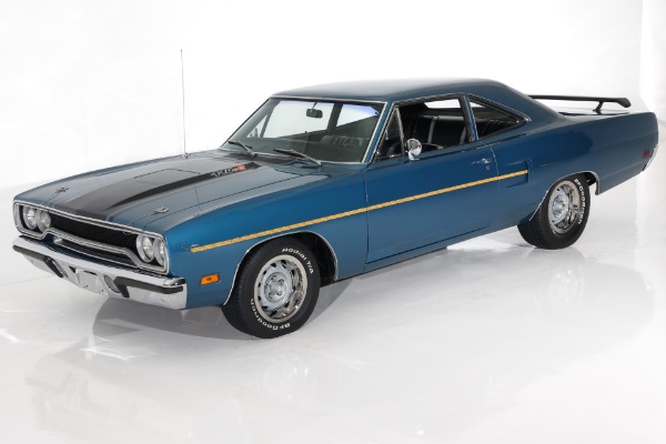 For Sale Used 1970 Plymouth Roadrunner 440 Six-Pack, Pistol Grip | American Dream Machines Des Moines IA 50309