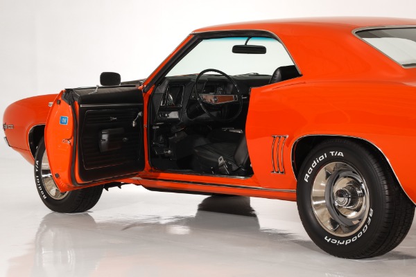 For Sale Used 1969 Chevrolet Camaro Z28 4-Spd PS PB X33 Frame-Off | American Dream Machines Des Moines IA 50309