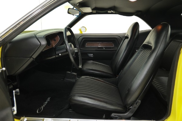 For Sale Used 1972 Dodge Challenger JS VIN Special Equip Rallye 340 | American Dream Machines Des Moines IA 50309